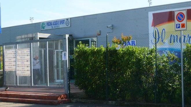 Piscina, cercasi nuovo gestore