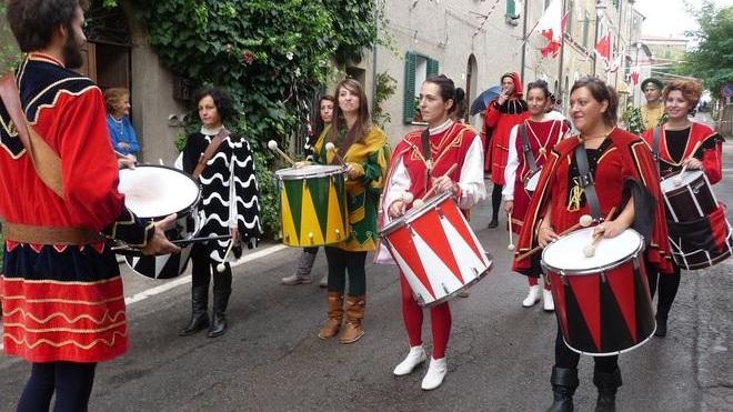 Vetulonia, sfida “alla tonda” tra ciuchi