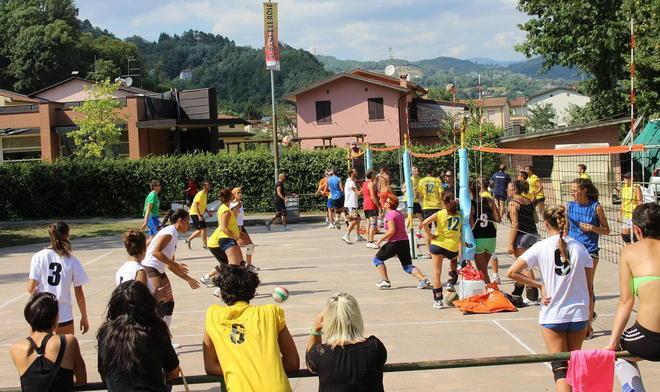 Appassionati di pallavolo in festa con il Memorial Marrana