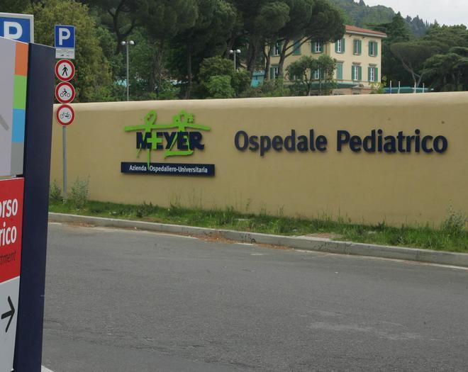 Migliorate le condizioni del bambino caduto di bicicletta 