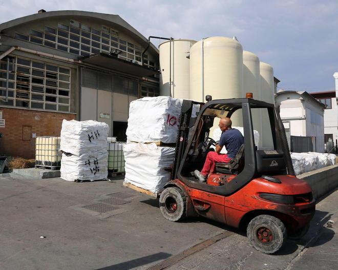 Colpo da 70mila euro in conceria, poi la banda ci ripensa 