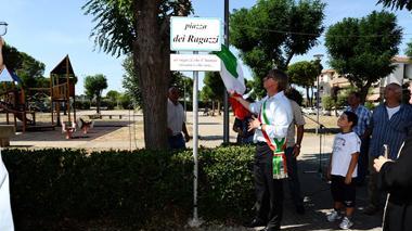 Inaugurata “Piazza dei ragazzi”