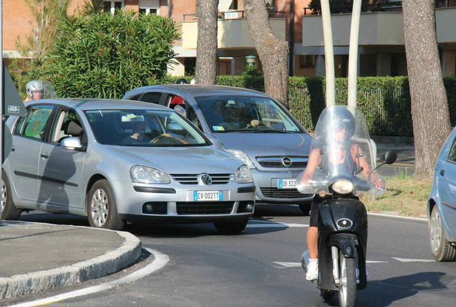 Raccolta di firme: cambiate quella rotatoria 
