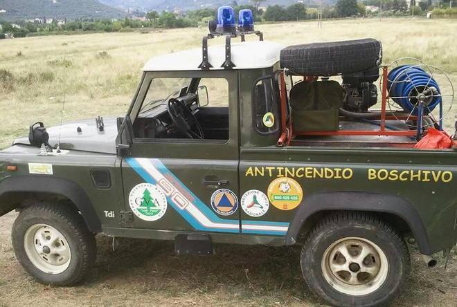 Rubato il fuoristrada dell’antincendio e i ponteggi a una ditta 