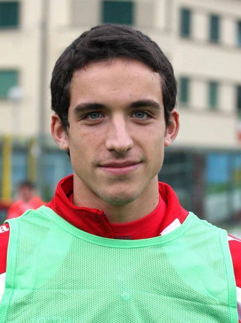 Matteo Gentili firma con la Reggina