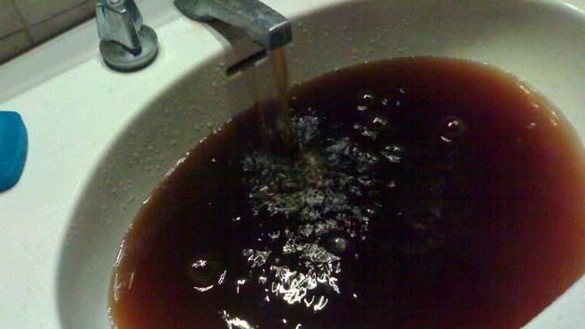 Acqua sporca dai rubinetti di Pieve e Colle di Compito