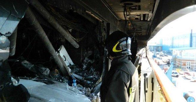 Riemerge lo yacht affondato: sopralluogo dei pompieri