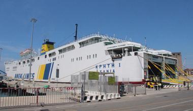 Guasto a una nave “Go in Sardinia”, disagi per 2.500 turisti tra Livorno e la Sardegna 