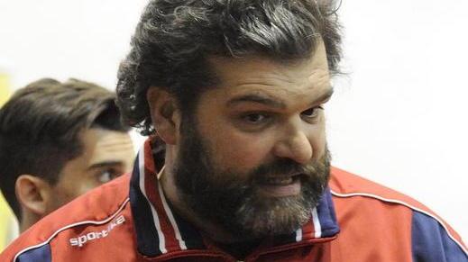 Polemica sotto rete per i trasferimenti