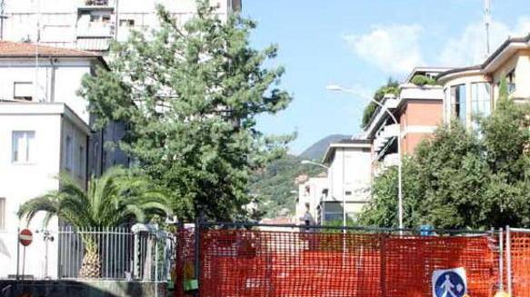 Via del Patriota, cantiere infinito