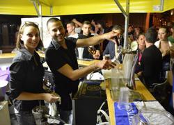 Festa della birra nel sabato di digiuno: scoppia la polemica 