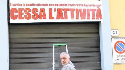 Chiude dopo 50 anni il negozio di ricambi di gomme Rapini