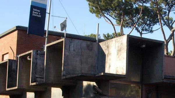Incendio in sala mensa, paura all’azienda Solvay