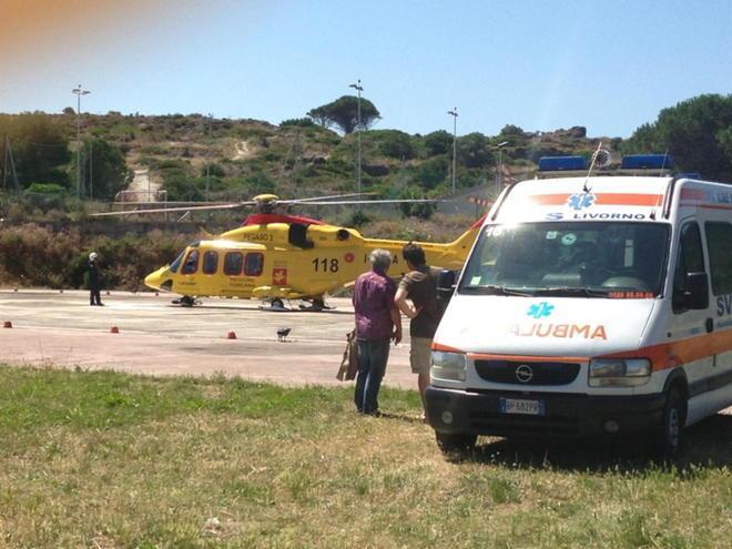 Fuori strada con l’auto: gravissima a 23 anni 