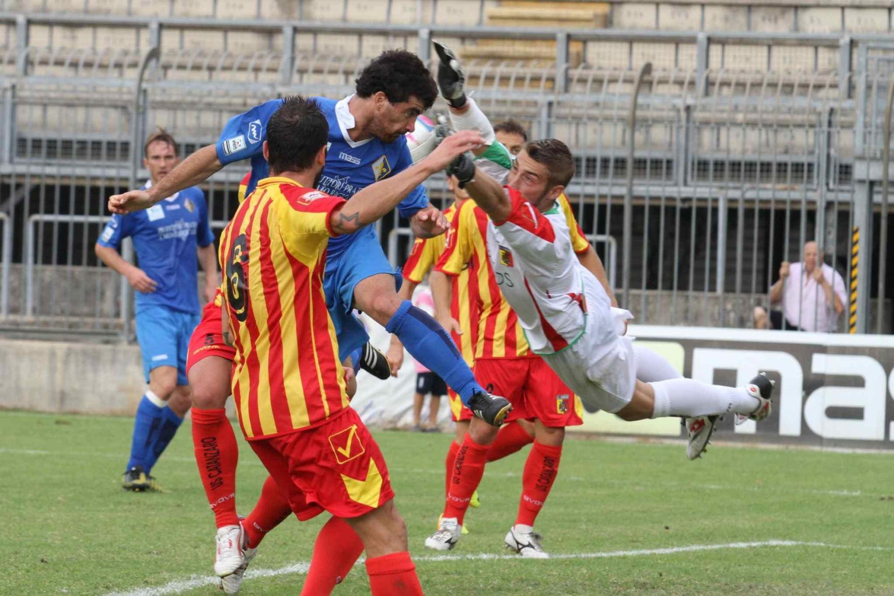 Prato-Catanzaro è finita 0-0 