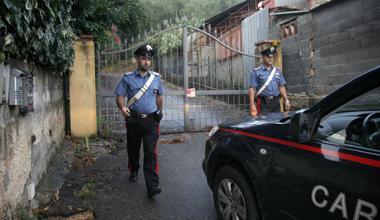 Rapina in villa a Massarosa: legato e picchiato da 4 banditi 