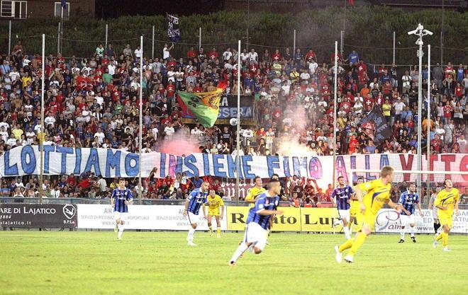 Sugli spalti è già atmosfera da playoff 
