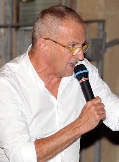 Duello all’ombra dei due campanili 