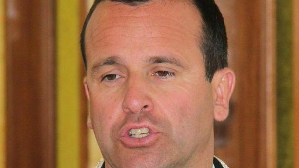 De Corato lascia, al suo posto arriva il “soldato Jane”