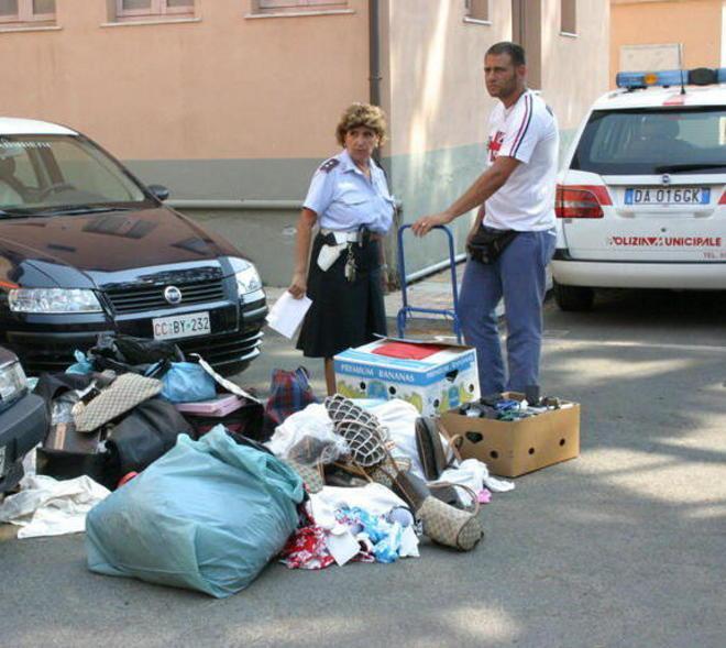 Troppi abusivi in centro «Servono più controlli»