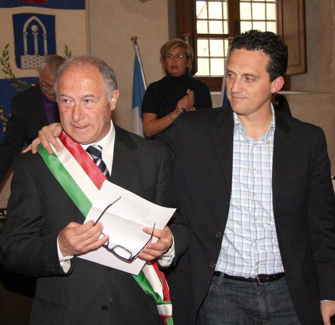 Lombardi salta sul carro di Renzi 