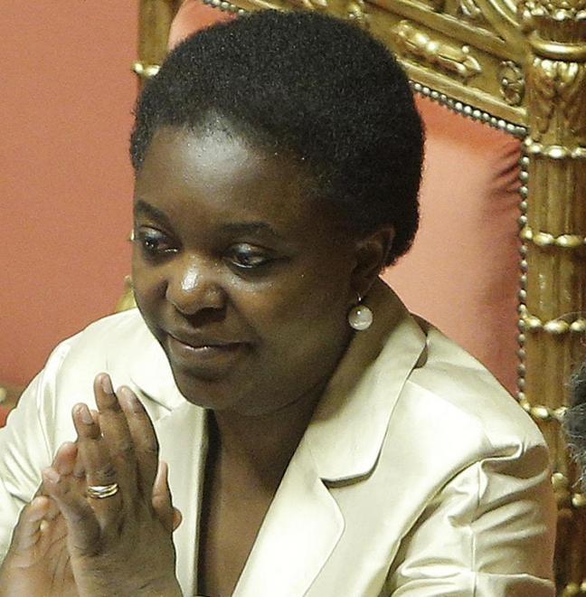 Canzone sui migranti I complimenti della ministra Kyenge