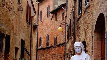 Una caccia al tesoro fantasy per scoprire l’altro Decameron