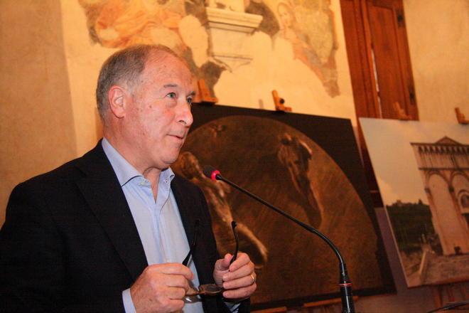 Sparisce il portafogli del sindaco di Pietrasanta 