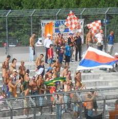 Nella partita tra tifosi gli arancioni vanno ko Solo in cento sugli spalti 