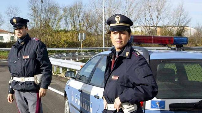 Cinture di sicurezza allacciate Più controlli della stradale