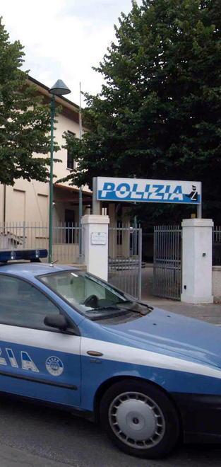 Auto impazzita, due feriti 