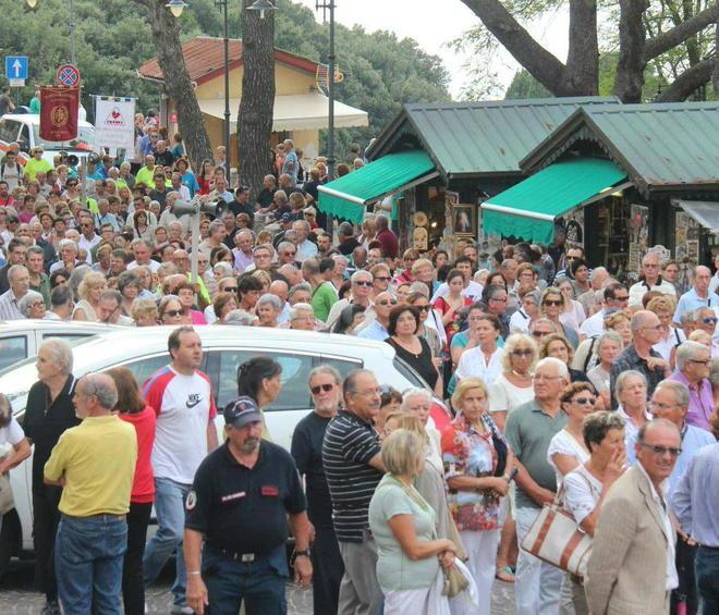 Il vescovo: la Chiesa avrà al primo posto l’impegno per il lavoro 