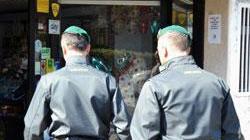 Sette lavoratori in nero su 13 in un ristorante a Viareggio: multa da 12mila euro