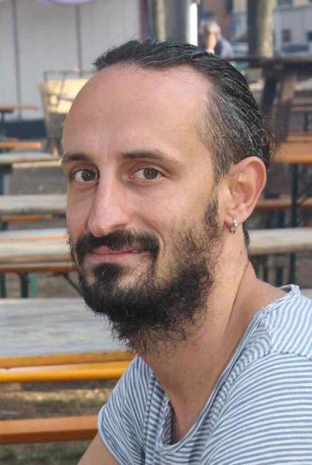 Gli organizzatori si difendono: «Noi rispettiamo gli orari» 