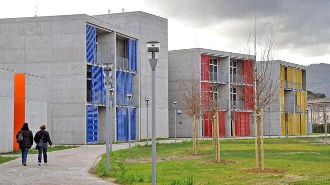 La scuola riapre ma è ancora fuori regola