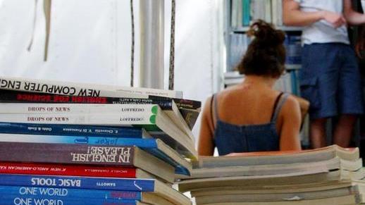 Libri per la scuola la spesa media supera i 300 euro