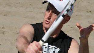 Da lunedì corsi di beach tennis sotto la guida di Marco Leli