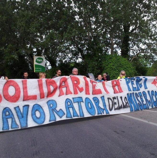 Misericordia, no ai contratti di solidarietà