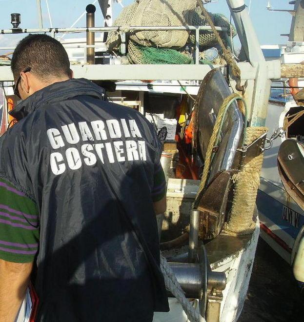 Cambio in Capitaneria: «Il Comune metta ordine sul canale» 
