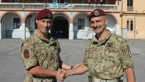 Nuovo comandante al 185º