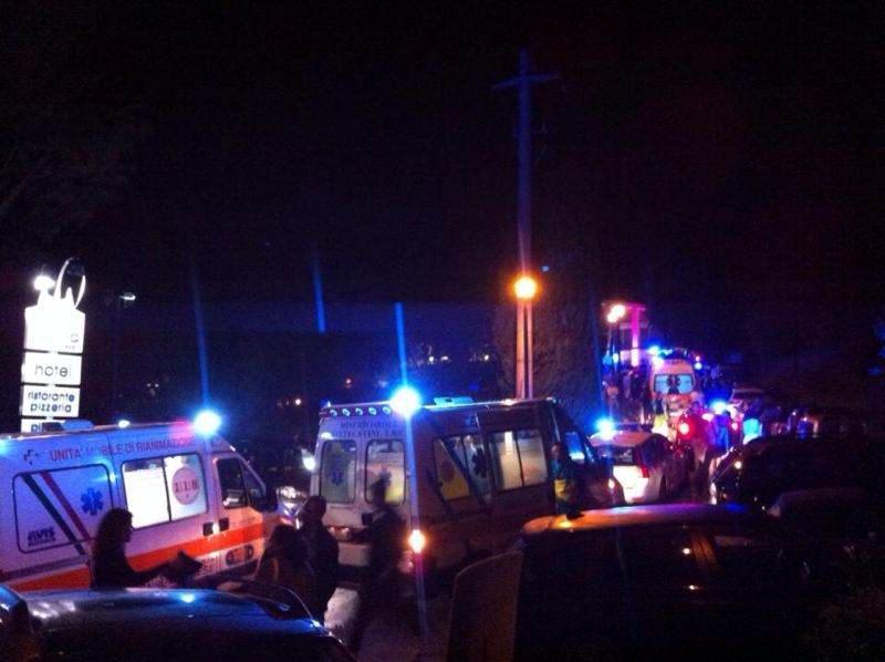 Intossicazione nella discoteca in un hotel, clienti in ospedale 