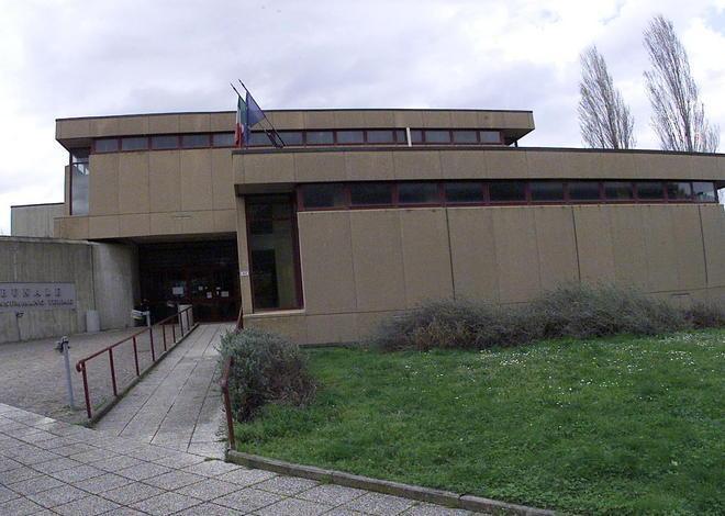 Sì alla scuola nell’ex tribunale 