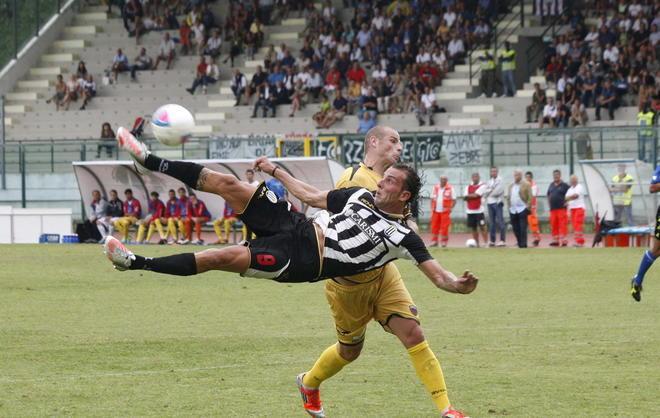 Pontedera tenta la fuga Viareggio non ha paura 