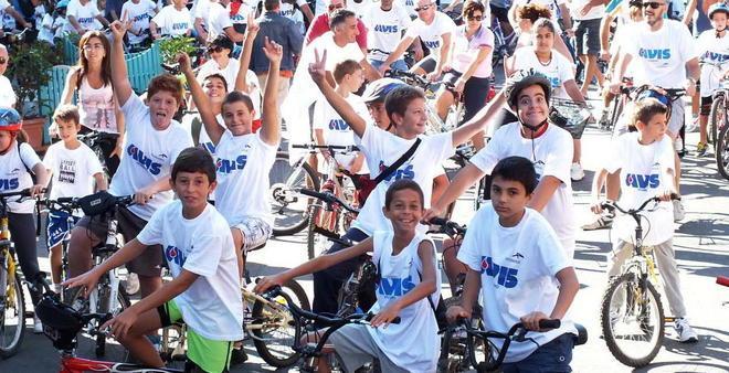 Pedalata della solidarietà stamani insieme all’Avis