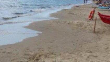 Spiagge deturpate dai mozziconi