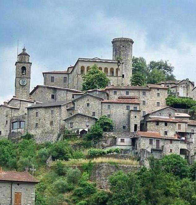 Commercianti di Bagnone: «No alla fusione»