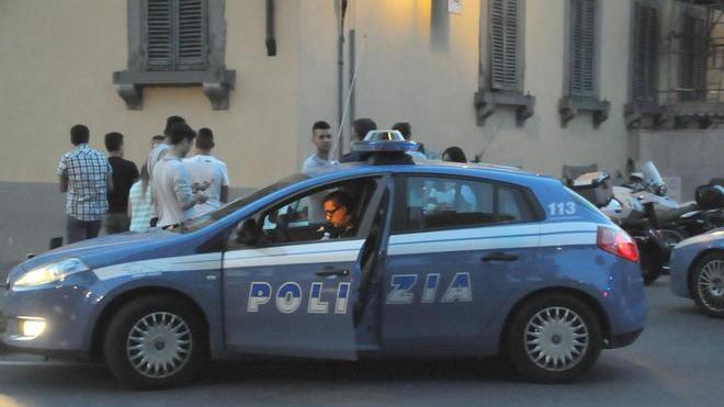 Cercano di rubare in una casa: due donne denunciate