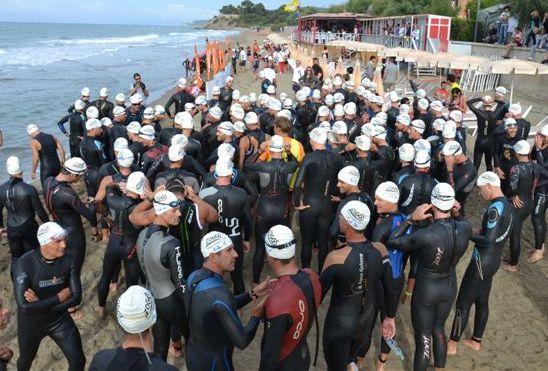 Si chiama Corona il re del triathlon 
