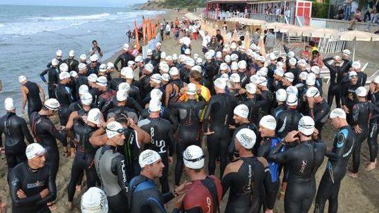 Si chiama Corona il re del triathlon