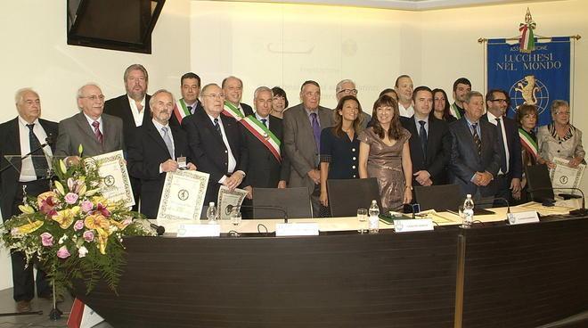 Premiati i lucchesi che si sono distinti nel mondo